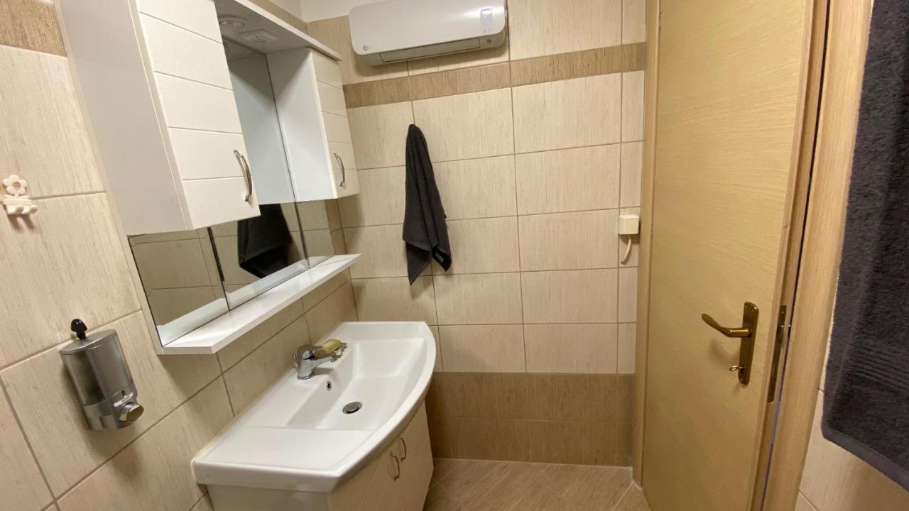 Anastasia's House Apartment Vlikhon